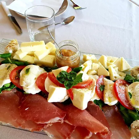 Tenuta Del Colle *