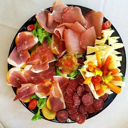 Tenuta Del Colle مزرعة للإقامة *